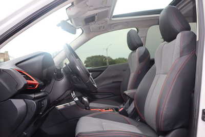 2019 Subaru Forester, $17500. Photo 5