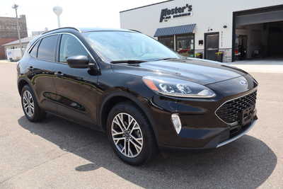 2022 Ford Escape, $16900. Photo 2
