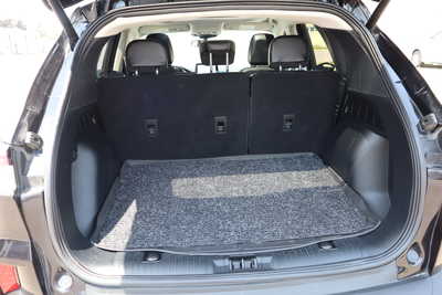 2022 Ford Escape, $16900. Photo 11