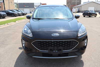 2022 Ford Escape, $16900. Photo 12
