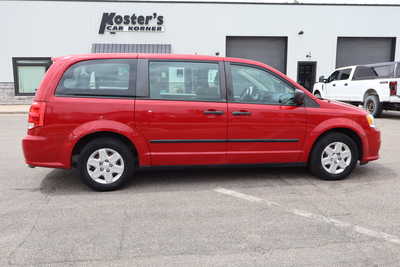 2013 Dodge Caravan, Grand, $7900. Photo 9
