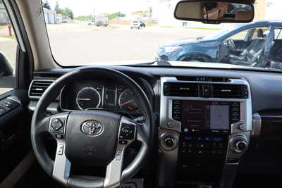 2021 Toyota 4Runner, $33995. Photo 6