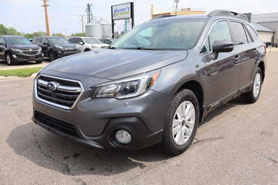 2018 Subaru Outback, $14995. Photo 1