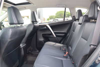 2017 Toyota RAV4, $19500. Photo 6