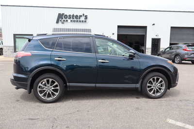 2017 Toyota RAV4, $19500. Photo 8