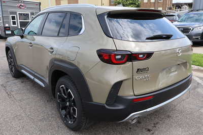 2025 Mazda CX-50, $30995. Photo 4