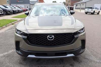 2025 Mazda CX-50, $30995. Photo 5