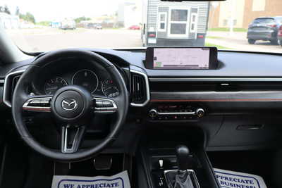 2025 Mazda CX-50, $30995. Photo 11