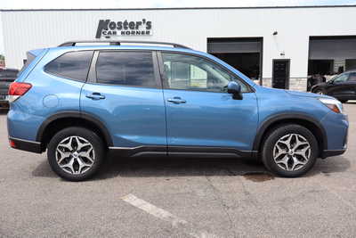 2019 Subaru Forester, $19995. Photo 9