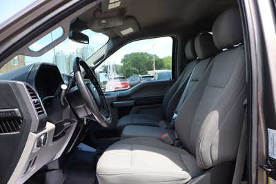 2019 Ford F150 Crew Cab, $21500. Photo 5
