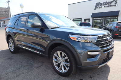 2022 Ford Explorer, $23995. Photo 2