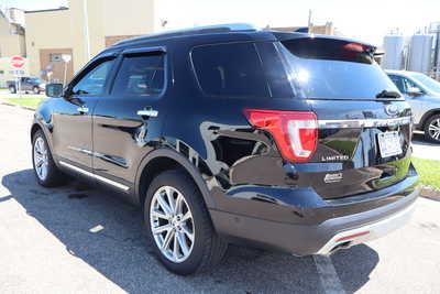 2017 Ford Explorer, $16500. Photo 4
