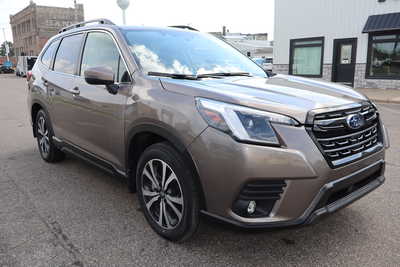 2024 Subaru Forester, $24900. Photo 2