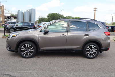 2024 Subaru Forester, $24900. Photo 8