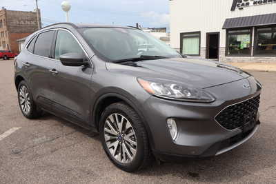2022 Ford Escape, $19995. Photo 2