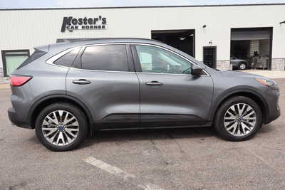 2022 Ford Escape, $19995. Photo 8