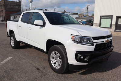 2022 Chevrolet Colorado Crew Cab, $24900. Photo 2