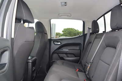 2022 Chevrolet Colorado Crew Cab, $24900. Photo 6