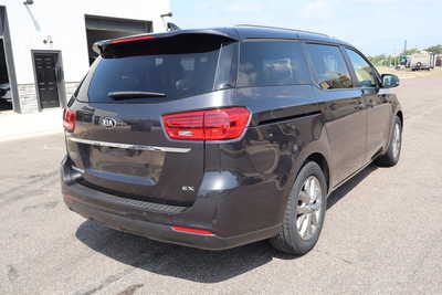2019 Kia Sedona, $19995. Photo 3