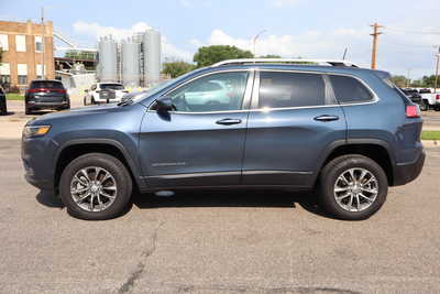 2021 Jeep Cherokee, $16500. Photo 8