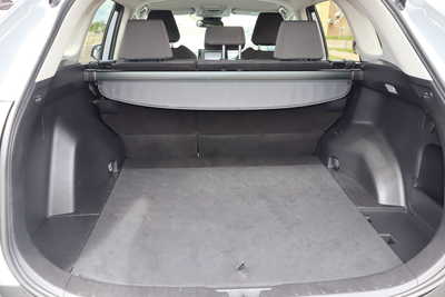 2021 Toyota RAV4, $19995. Photo 12
