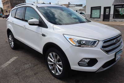2017 Ford Escape, $14900. Photo 2