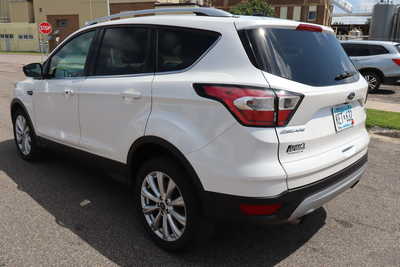 2017 Ford Escape, $14900. Photo 4