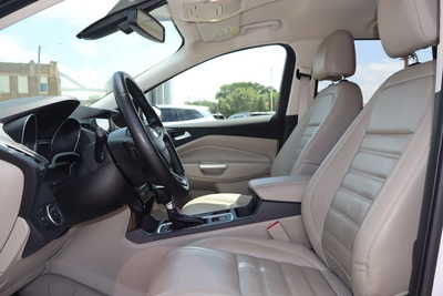 2017 Ford Escape, $14900. Photo 5