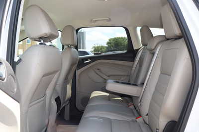 2017 Ford Escape, $14900. Photo 6