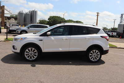 2017 Ford Escape, $14900. Photo 8
