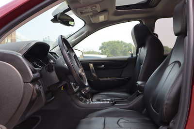 2016 GMC Acadia, $11995. Photo 5