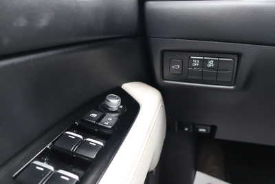 2019 Mazda CX-5, $17995. Photo 12