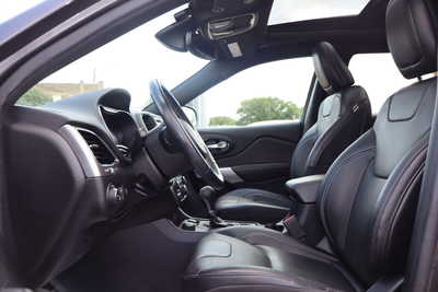 2021 Jeep Cherokee, $18995. Photo 6