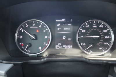 2024 Subaru Crosstrek, $19995. Photo 11