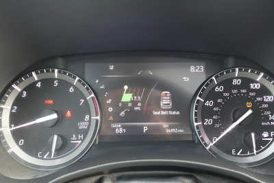 2021 Toyota Highlander, $28500. Photo 11