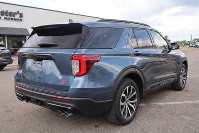 2020 Ford Explorer, $23995. Photo 5