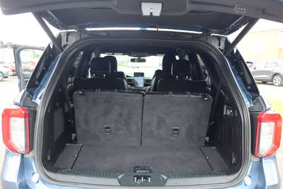 2020 Ford Explorer, $23995. Photo 8