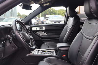 2020 Ford Explorer, $23995. Photo 9