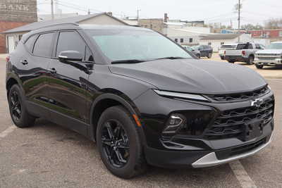 2024 Chevrolet Blazer, $25500. Photo 2