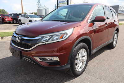 2015 Honda CR-V, $13500. Photo 1