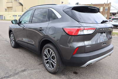 2020 Ford Escape, $14900. Photo 4