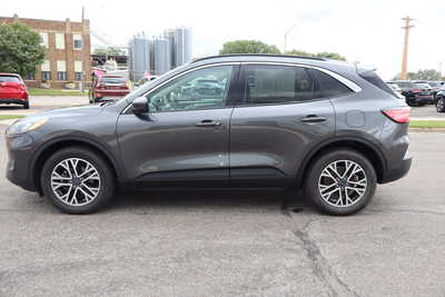 2020 Ford Escape, $14900. Photo 8