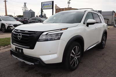 2024 Nissan Pathfinder, $30995. Photo 1