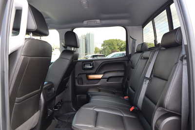 2018 Chevrolet 1500 Crew Cab, $28995. Photo 6