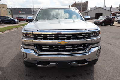 2018 Chevrolet 1500 Crew Cab, $28995. Photo 12