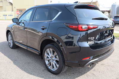 2024 Mazda CX-5, $23500. Photo 4