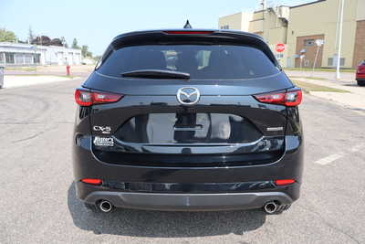 2024 Mazda CX-5, $23500. Photo 9