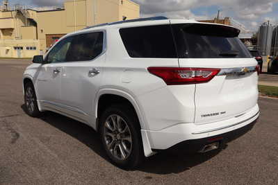 2020 Chevrolet Traverse, $22900. Photo 4