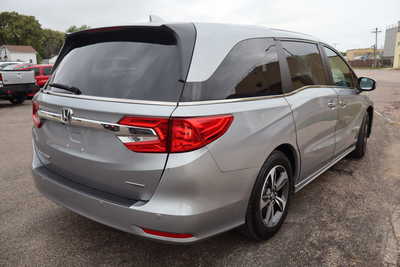 2019 Honda Odyssey, $26995. Photo 3