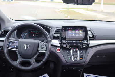 2019 Honda Odyssey, $26995. Photo 7